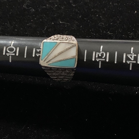 Sterling Silver Men’s Topaz Ring - Picture 6 of 10